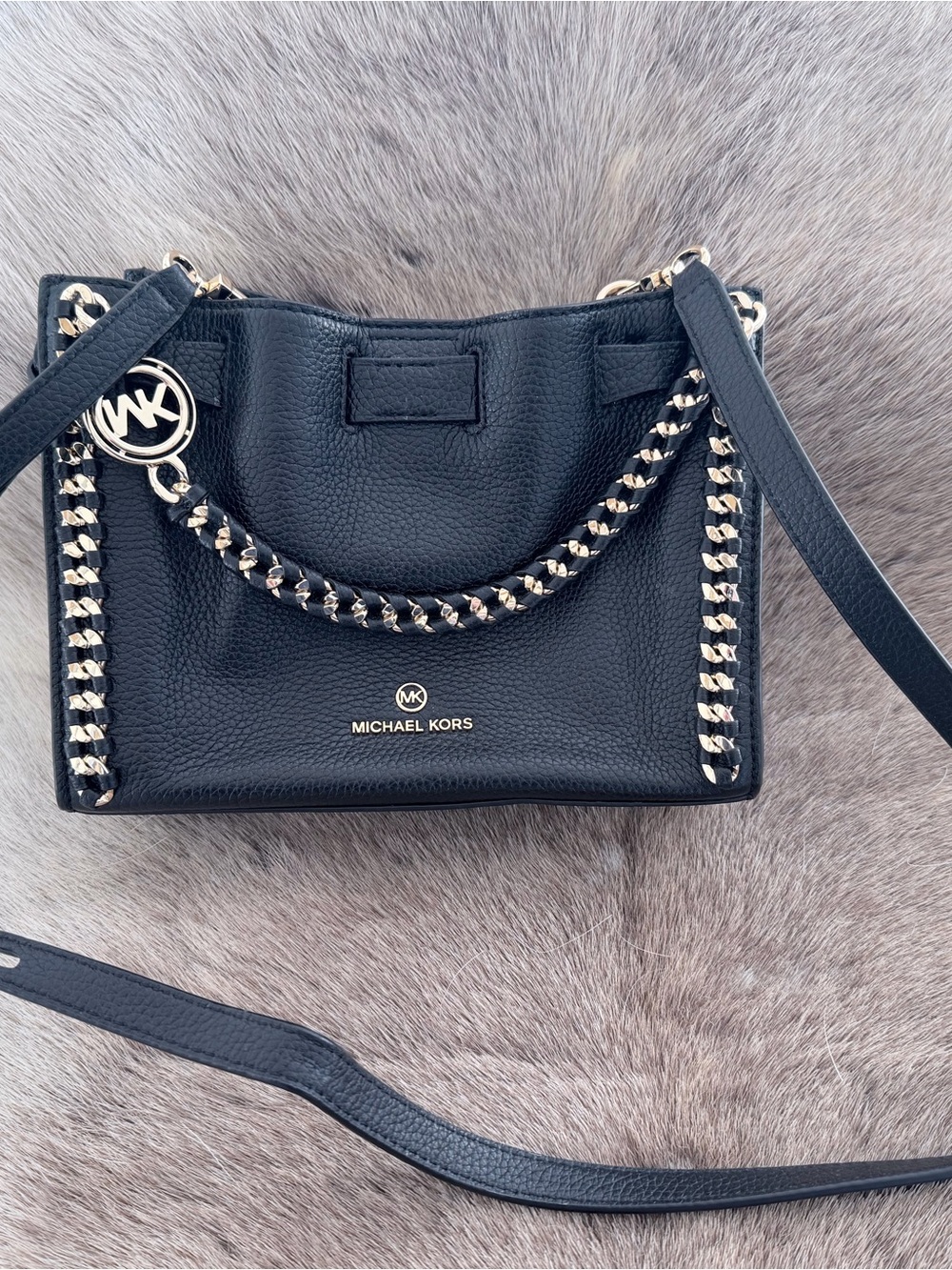 NWOT Michael Kors Black Pebbled Leather Shoulder Bag with Gold Chain Trim